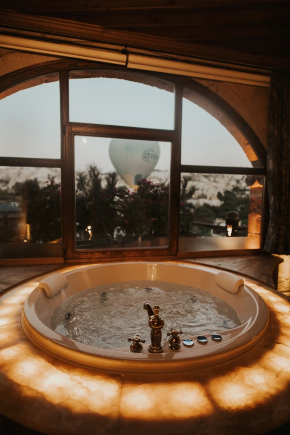 cappadocia hot air balloons view room with jacuzzi