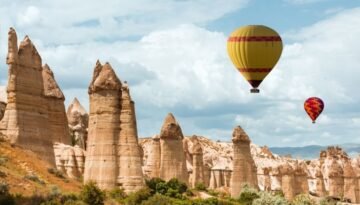 fairy chimneys cappdocia turkey