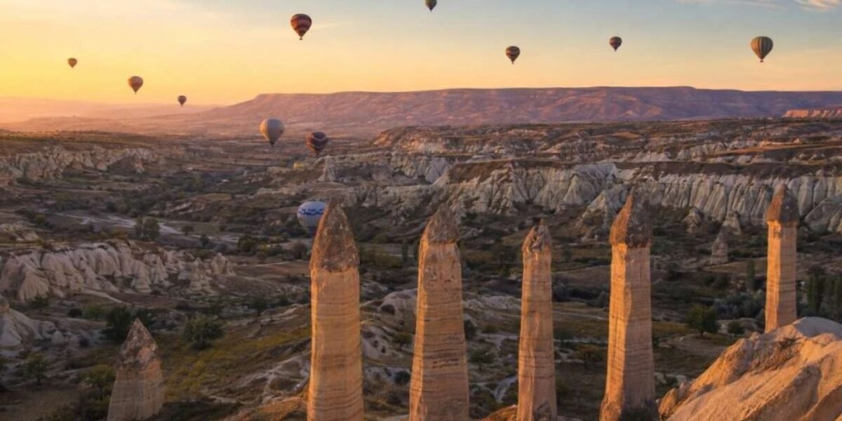 love valley cappadocia turkey